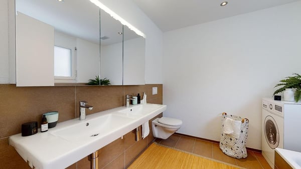 Moderne 4.5 Zimmerwohnung in Fiesch 8