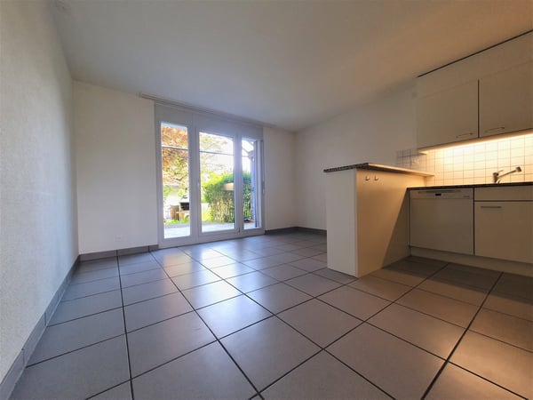 Grosszügige Wohnung auf 2 Etagen mit eigenem Gärtli 3