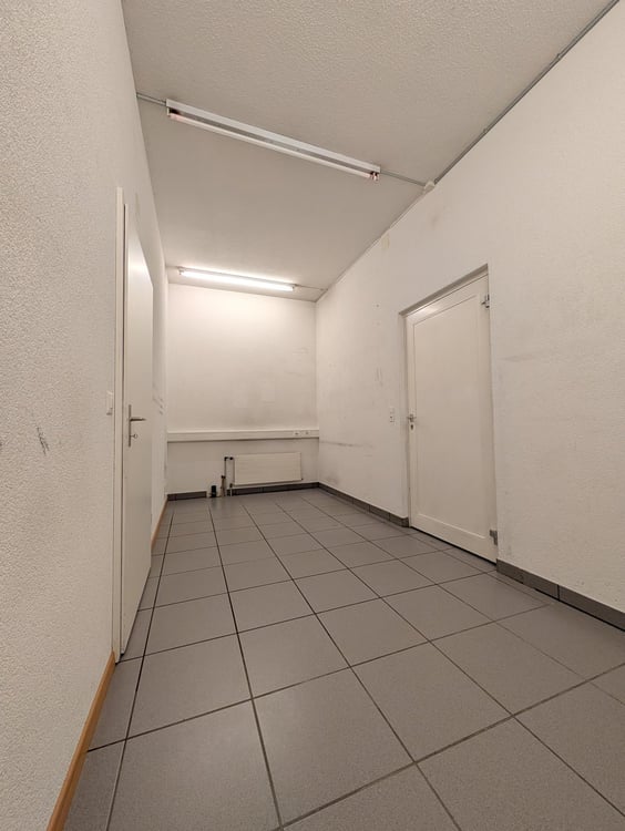 Attraktive Gewerbeimmobilie im Zentrum von Lyss 8