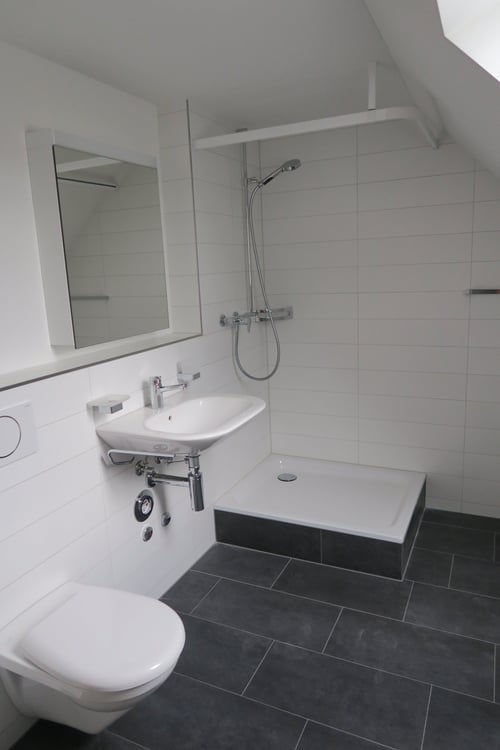 Attraktive 2.5-Zimmer-Dachwohnung mit eigener Dachterrasse 8