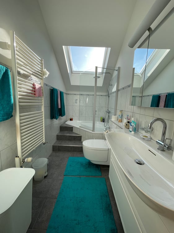 Attraktives 2½-Zimmer-Einfamilienhaus mit grossem Umschwung und Doppelgarage 5