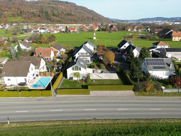 Attraktives 2½-Zimmer-Einfamilienhaus mit grossem Umschwung und Doppelgarage 15