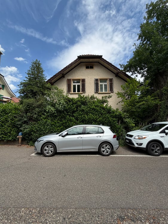 Wohnen im Grünen: Charmantes 5.5-Zimmer-Einfamilienhaus mit Garten 16