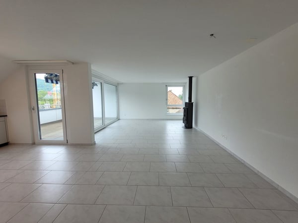 Charmante 4.5-Zimmer-Dachwohnung 2