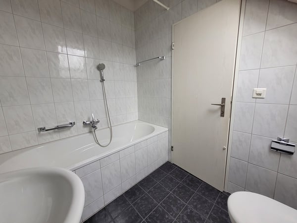 Charmante 4.5-Zimmer-Dachwohnung 8