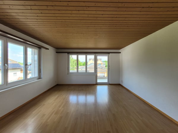 Helle 3-Zimmer-Altbau-Wohnung an ruhiger Lage 3