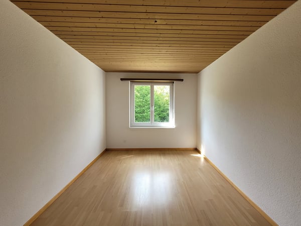 Helle 3-Zimmer-Altbau-Wohnung an ruhiger Lage 5