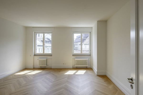 Arbeiten am Puls von Baden - frisch renovierte Büroräume beim Bahnhof Baden 7