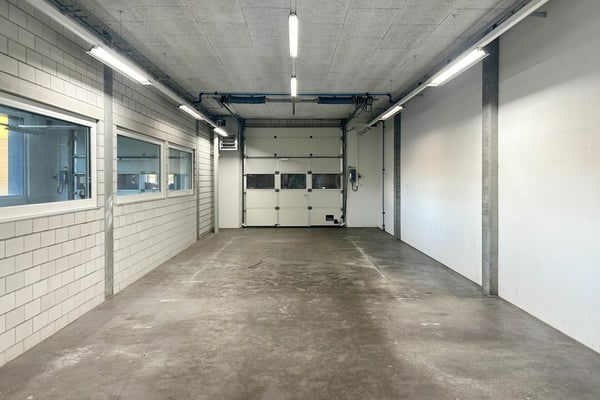 Aufbereitungsfläche nähe Flughafen Zürich 2