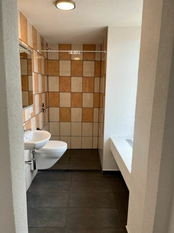 Gewerbeliegenschaft Nähe Bahnhof 8