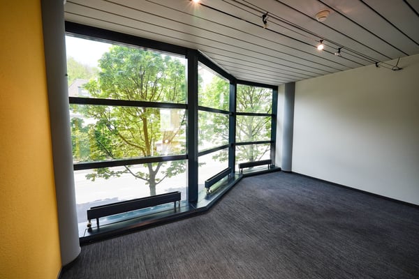 Vermietung Büro-/ Gewerbeflächen im 1. Obergeschoss 10