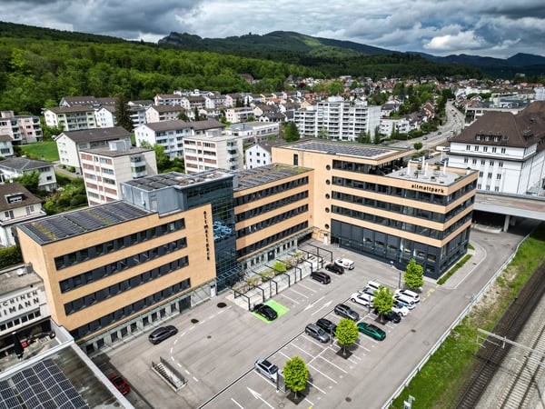 Erstvermietung von grosszügiger und moderner Gewerbefläche im Rohbau 2