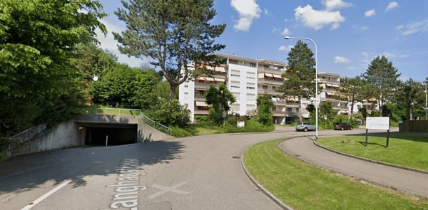 Einstellhallenplatz zu vermieten Olten 17