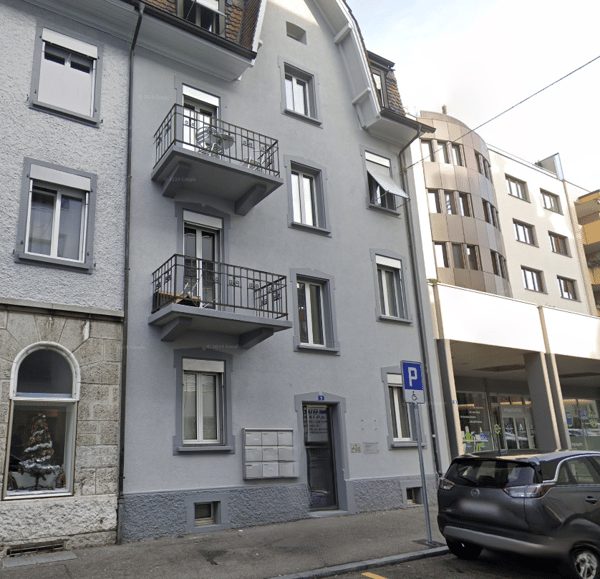 Charmante 1.0-Zimmer-Wohnung möbliert in Olten nur wenige Gehminuten vom Bahnhof SBB entfernt 1