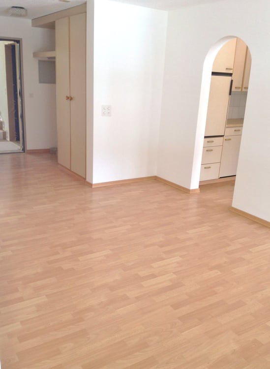 Attraktive 1.5-Zimmer-Wohnung mit Terrasse in Welschenrohr zu vermieten 2