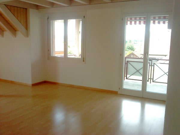 Helle 1.5-Zimmerwohnung mit großem Balkon in Niederbipp 4