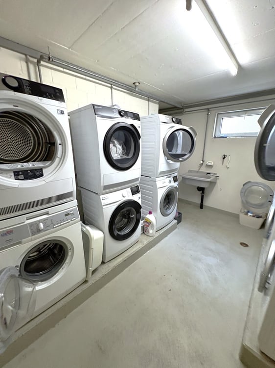 Helle 1.5-Zimmerwohnung mit großem Balkon in Niederbipp 2