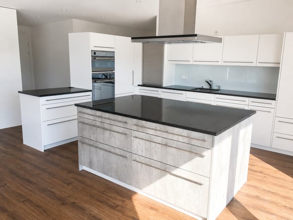 Moderne 5.5-Zimmer-Attikawohnung mit grosser Terrasse in Niederbuchsiten 3