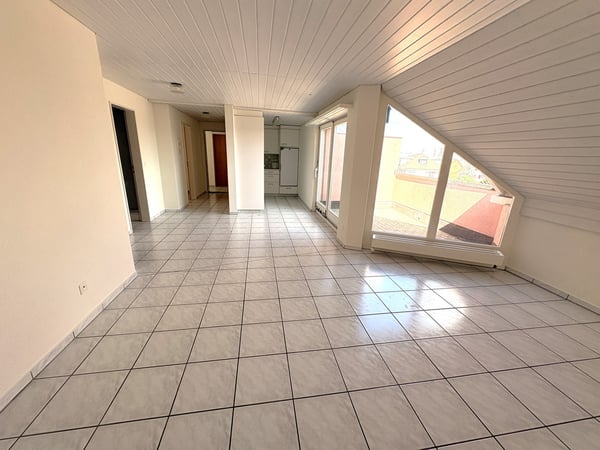 Attraktive 3.5-Zimmer-Attikawohnung mit grosser Terrasse in Oensingen