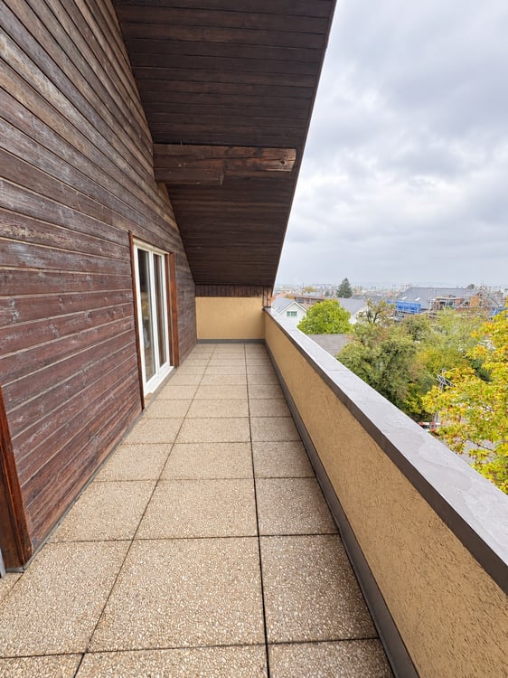 Gemütliche 2.5-Zimmer-Dachwohnung mit grosszügigem Balkon 11