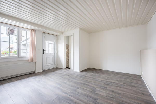 Charmante Renditeliegenschaft mit historischem Flair - kleines Mehrfamilienhaus in Reutigen 31