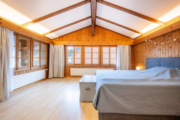 Charmante Renditeliegenschaft mit historischem Flair - kleines Mehrfamilienhaus in Reutigen 19