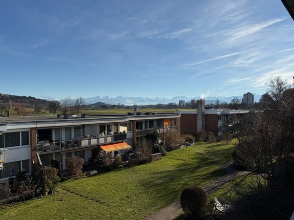 Sanierte Stadtoasen mit Alpenblick – stilvolles Wohnen in Bern 6