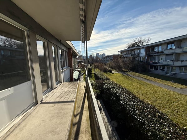 Sanierte Stadtoasen mit Alpenblick – stilvolles Wohnen in Bern 8