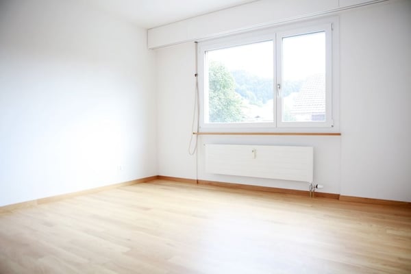 Erstbezug im schönen Zäziwil 11