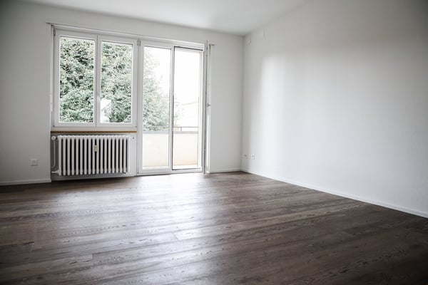 Top moderne Wohnung im Herzen vom Breitsch 8
