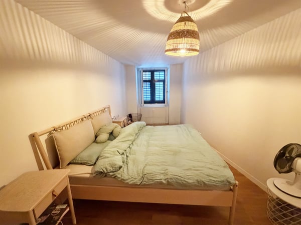 Modernisierte 3.5-Zimmer-Wohnung im Zentrum der Altstadt 7