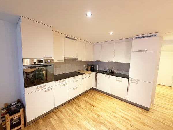 Modernisierte 3.5-Zimmer-Wohnung im Zentrum der Altstadt 3