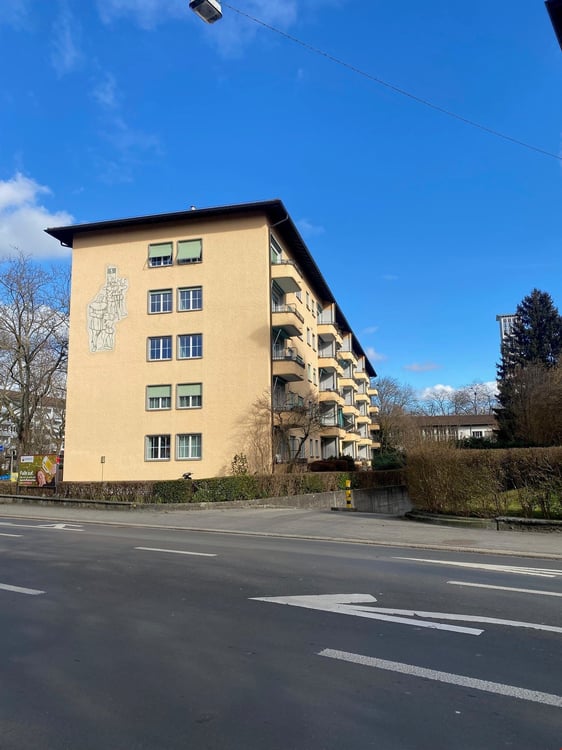 gemütlich und zentral Wohnen 8