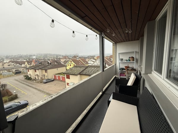 Helle 1.5-Zimmerwohnung mit grossem Balkon in Dulliken 8