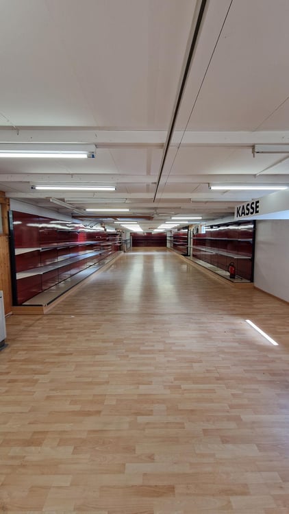 Verkaufs- und Ausstellungsfläche im Wydenhof 3a 6