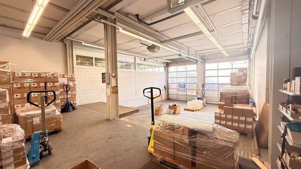 grosse Räumlichkeiten für Ihr Gewerbe 3