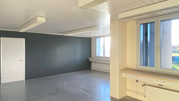 Büro- und Praxisraum im Gewerbezentrum alti Moschti 3