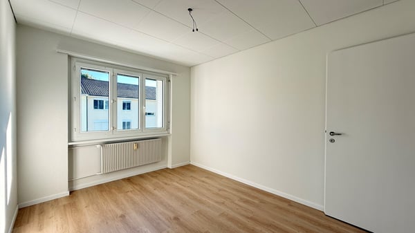 Frisch renovierte 1-Zimmer-Wohnung in Burgdorf 3
