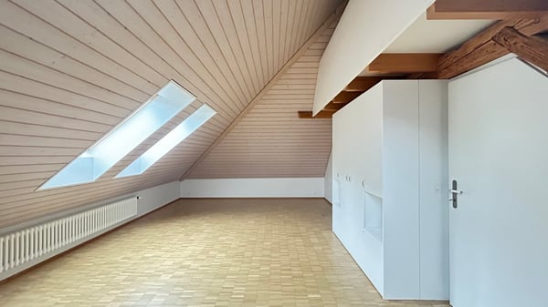 1.5 Zimmer Galeriewohnung 9