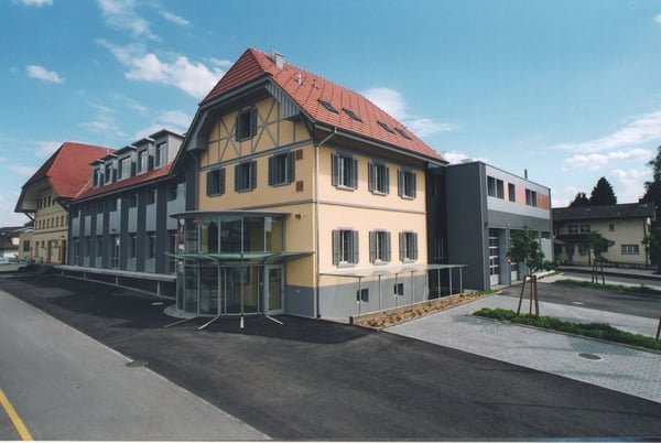 Praxisfläche in zwei separaten Raumhälften mit 60m2 7