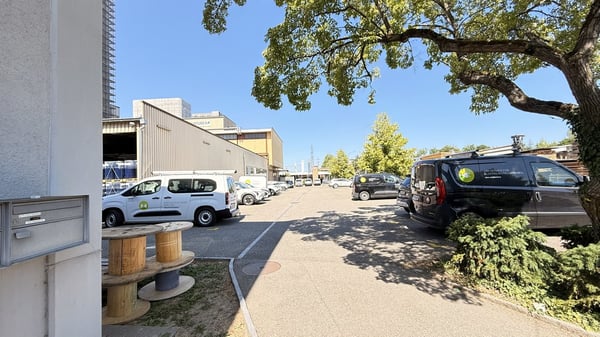 Moderne Büroräumlichkeiten im 1. OG 13