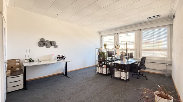 Moderne Büroräumlichkeiten im 1. OG 7