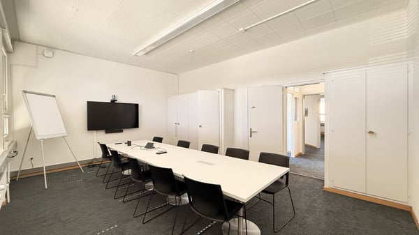 Moderne Büroräumlichkeiten im 1. OG 10