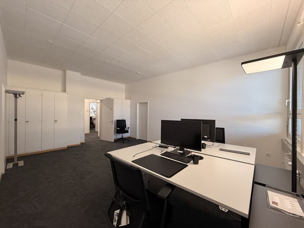 Moderne Büroräumlichkeiten im 1. OG 9