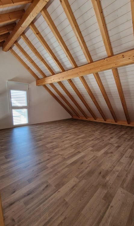 Moderne Maisonettewohnung mit grossem Balkon 8