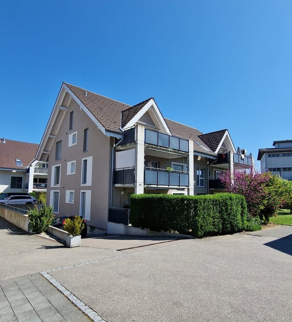 Moderne Maisonettewohnung mit grossem Balkon 1