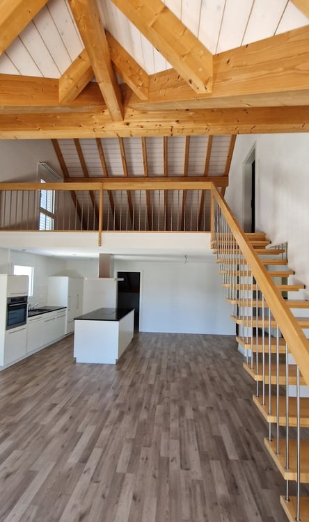 Moderne Maisonettewohnung mit grossem Balkon 2