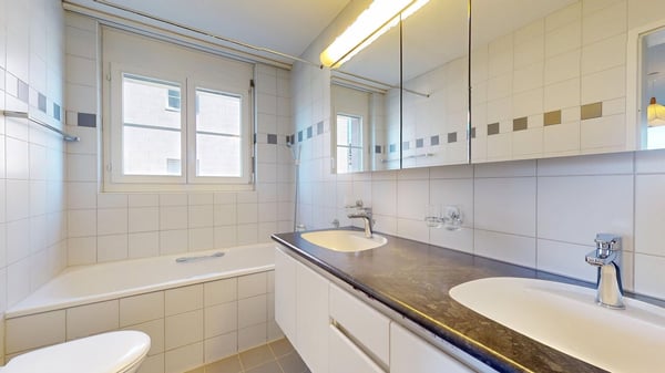 4½-Zimmer-Wohnung: Lebensqualität trifft auf Weitblick 10