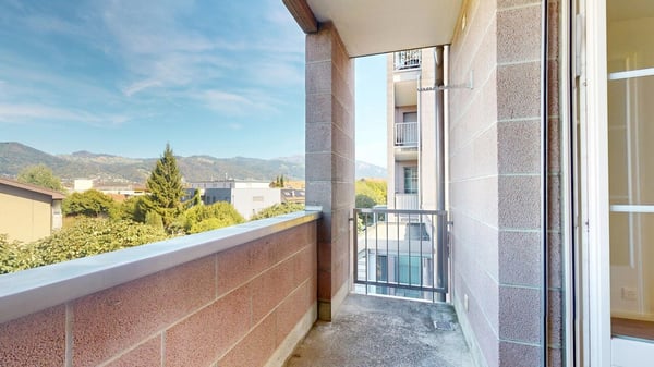 4½-Zimmer-Wohnung: Lebensqualität trifft auf Weitblick 12