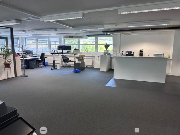Moderne Bürofläche im Industriegebiet von Bözingen 4
